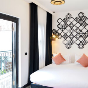 Black and white bedroom
